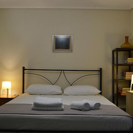 Kalamata Beach Maizonette Ground Floor And Semi-Basement With Yard Екстериор снимка