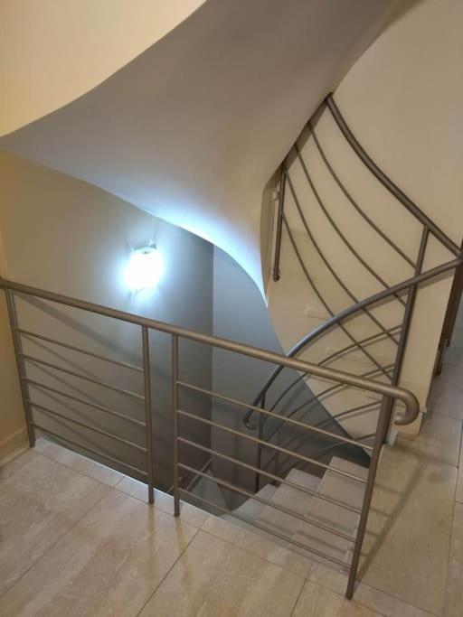 Kalamata Beach Maizonette Ground Floor And Semi-Basement With Yard Екстериор снимка